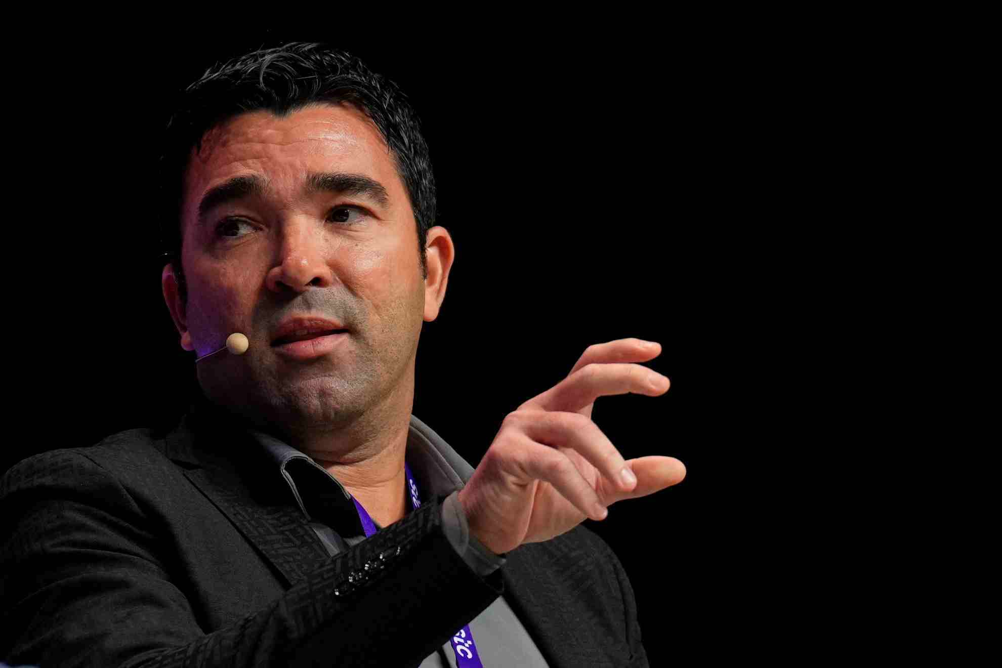 Deco speaks on Lamine Yamal's contract renewal