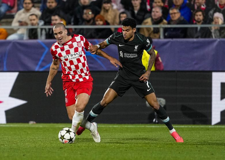 Luis Diaz in action against Girona.