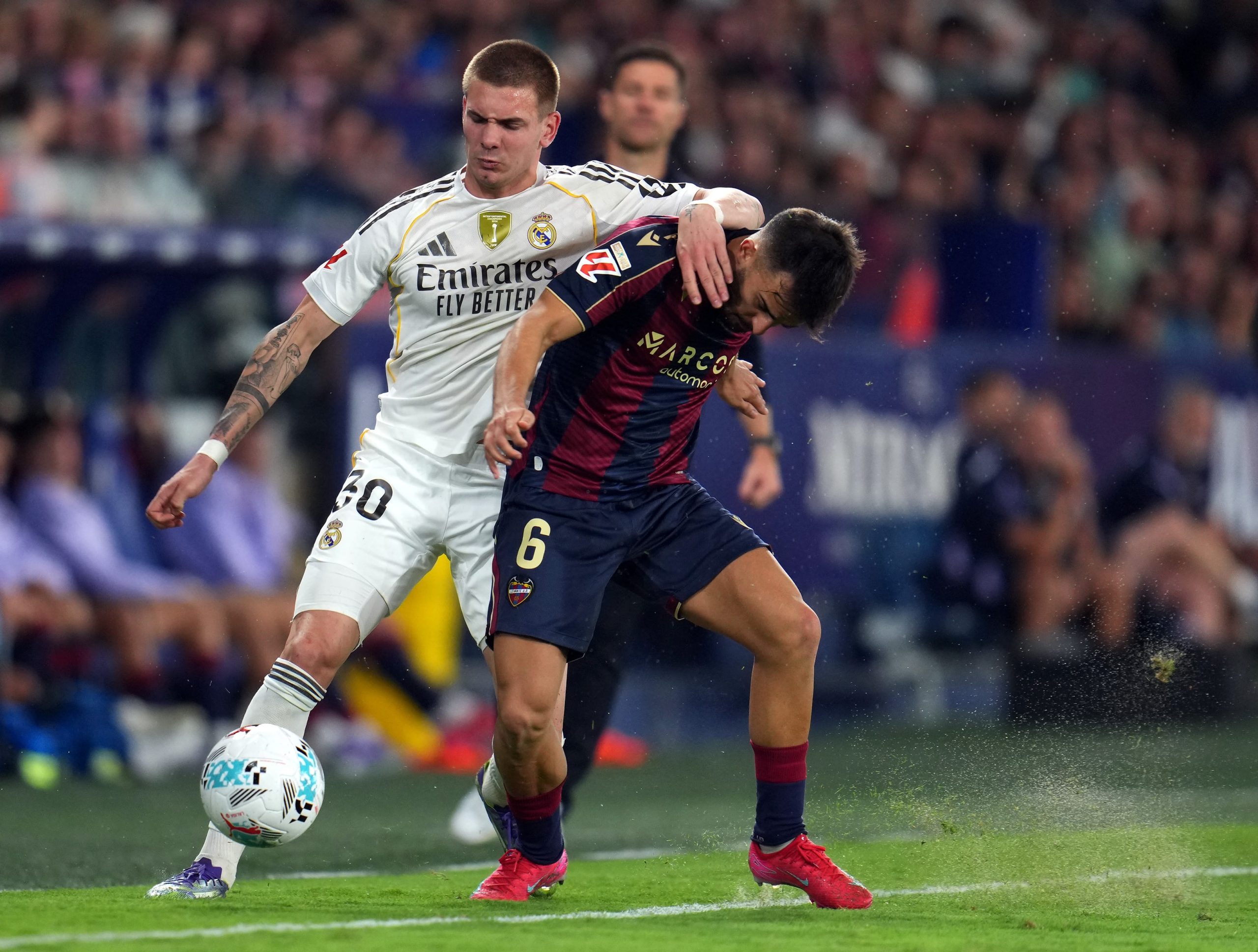 Mastantuono in action against Levante.