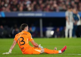 Barcelona fear Joan Garcia could miss Champions League quarter-final